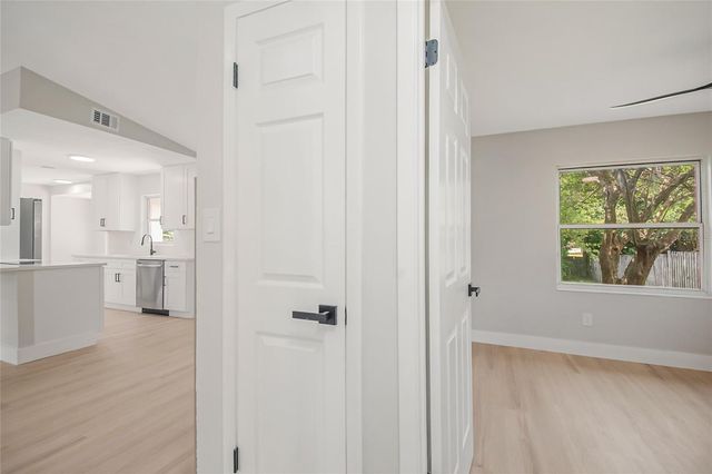 8742 BRACKENWOOD DRIVE, Orlando, FL 32829