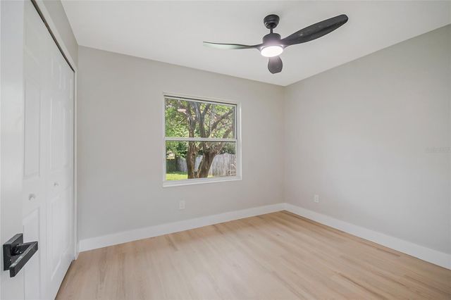 8742 BRACKENWOOD DRIVE, Orlando, FL 32829