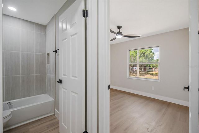 8742 BRACKENWOOD DRIVE, Orlando, FL 32829