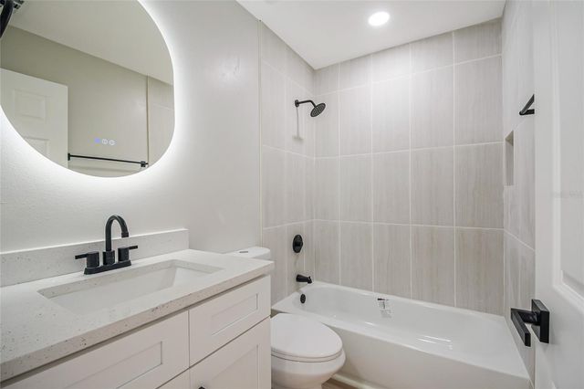 8742 BRACKENWOOD DRIVE, Orlando, FL 32829