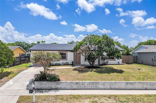 8742 BRACKENWOOD DRIVE, Orlando, FL 32829