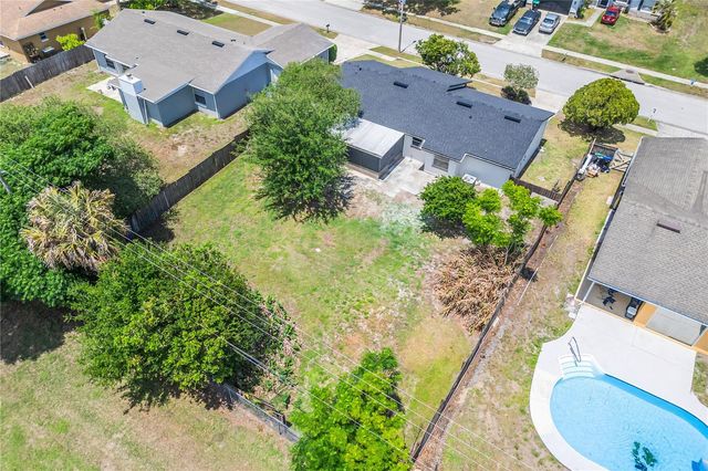 8742 BRACKENWOOD DRIVE, Orlando, FL 32829