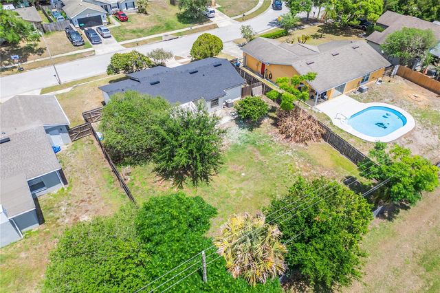 8742 BRACKENWOOD DRIVE, Orlando, FL 32829