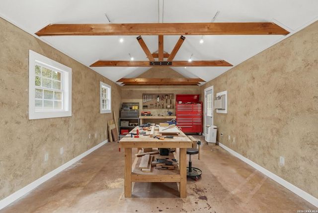 105 Kendall Ridge, Boerne, TX 78015