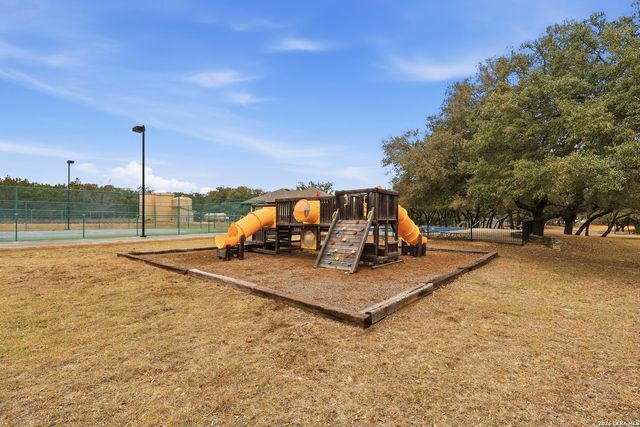 105 Kendall Ridge, Boerne, TX 78015