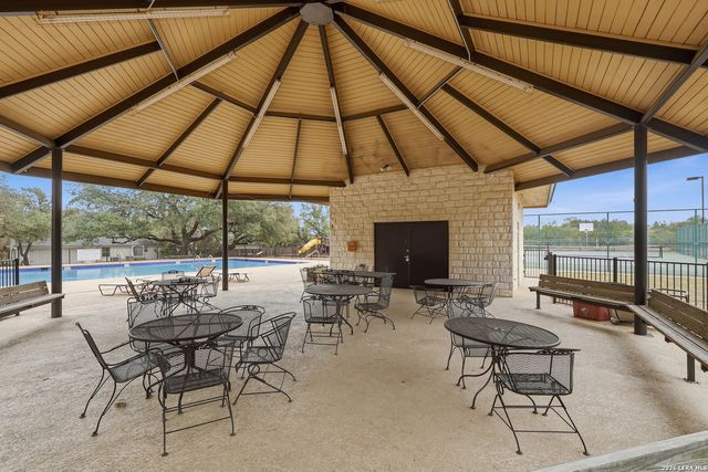 105 Kendall Ridge, Boerne, TX 78015