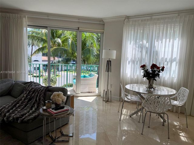 20000 E Country Club Dr 311, Aventura, FL 33180