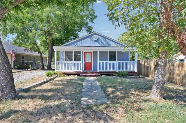 1210 Elmira Street, Weatherford, TX 76086