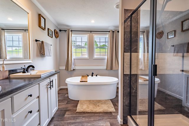 616 Towers Drive, Dandridge, TN 37725