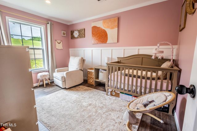 616 Towers Drive, Dandridge, TN 37725