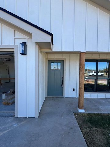 2801 Bowie St, San Angelo, TX 76901