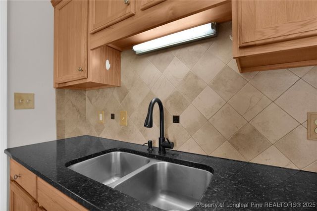 6867 Woodmark Drive, Fayetteville, NC 28314