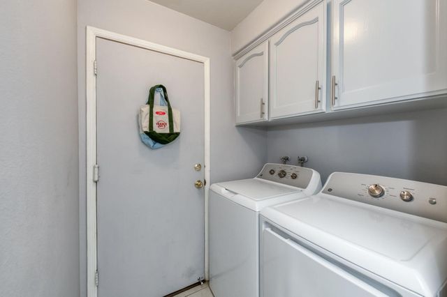 521 E Alluvial Avenue # 102, Fresno, CA 93720