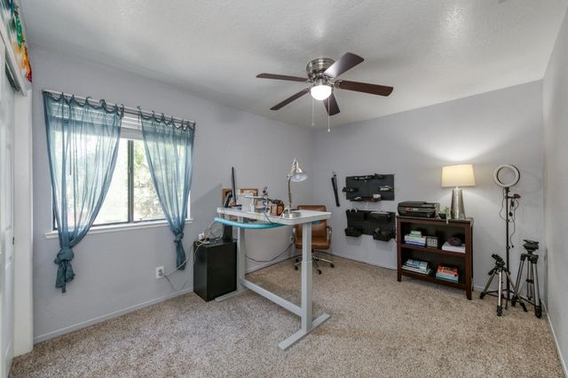 521 E Alluvial Avenue # 102, Fresno, CA 93720