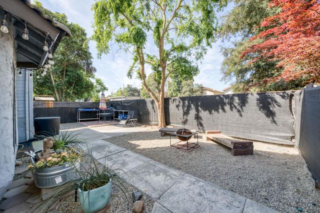 521 E Alluvial Avenue # 102, Fresno, CA 93720