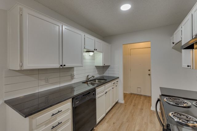 1817 San Rafael Street, Fort Worth, TX 76134