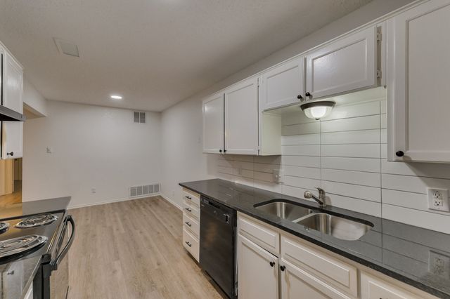 1817 San Rafael Street, Fort Worth, TX 76134