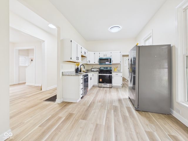264 E Caven Street, Indianapolis, IN 46225