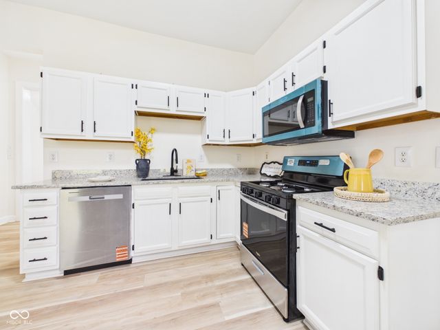 264 E Caven Street, Indianapolis, IN 46225