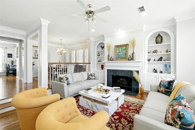 5225 Sagecircle Street S, Houston, TX 77056