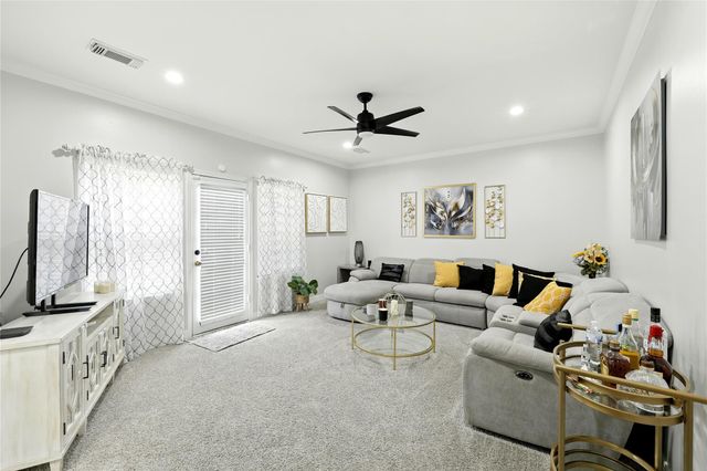 5225 Sagecircle Street S, Houston, TX 77056