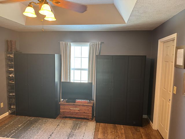 306 W Central Avenue, Wheatfield, IN 46392