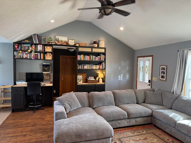 306 W Central Avenue, Wheatfield, IN 46392