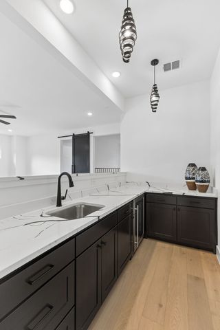 1770 Coopers Hawk Drive, Arlington, TX 76005