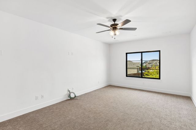 1770 Coopers Hawk Drive, Arlington, TX 76005