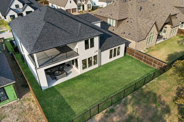 1770 Coopers Hawk Drive, Arlington, TX 76005