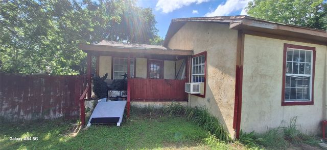 510 S Pecan Street, Bells, TX 75414