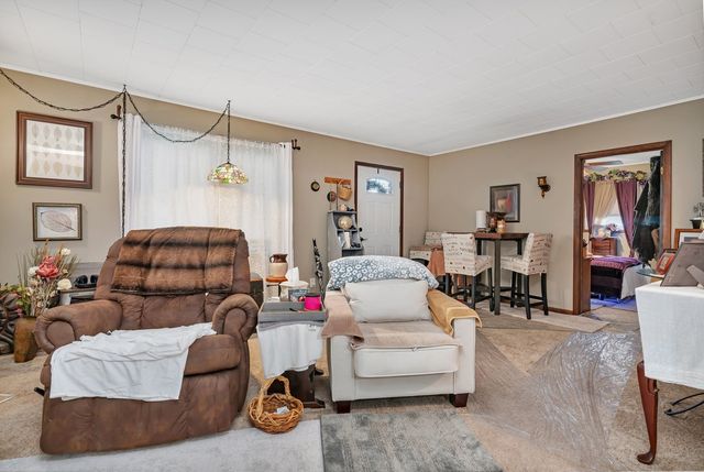 5203 W Court Street, Monee, IL 60449