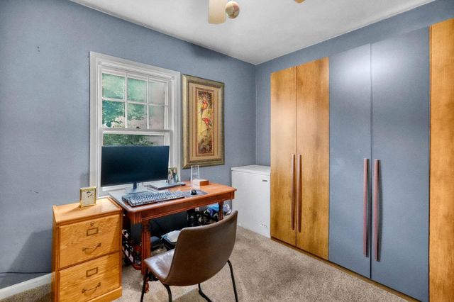 1556 Bertch Avenue, Waterloo, IA 50702