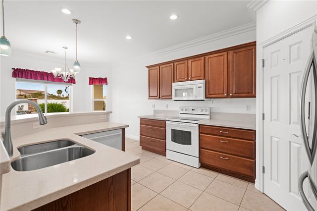 3263 Summit Drive, Kingman, AZ 86401