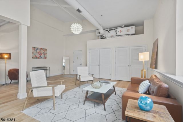 300 Communipaw Ave 154, Jersey City, NJ 07304