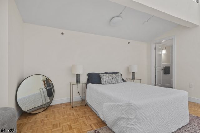 300 Communipaw Ave 154, Jersey City, NJ 07304