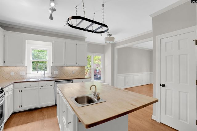 17 Old Woodlands Court, Columbia, SC 29209