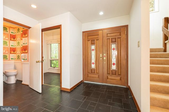 1223 STEAMBOAT RUN RD, Shepherdstown, WV 25443