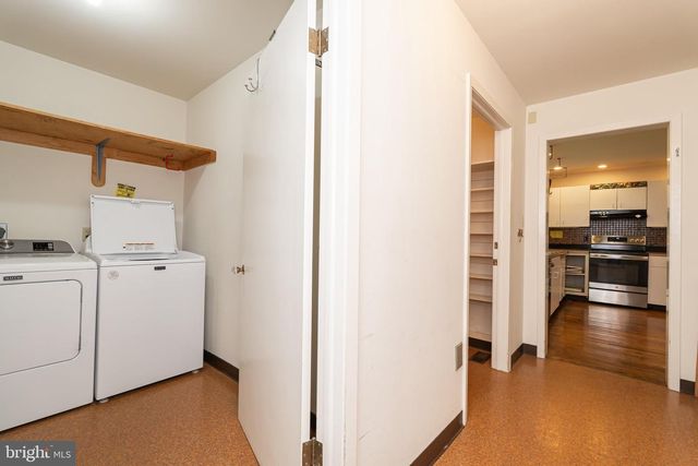1223 STEAMBOAT RUN RD, Shepherdstown, WV 25443