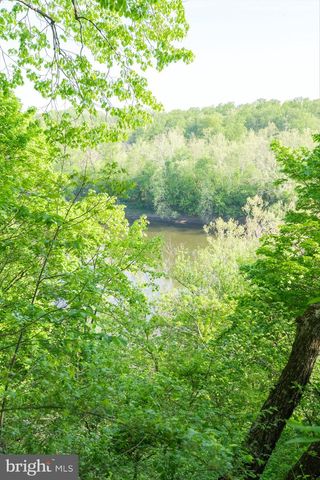 1223 STEAMBOAT RUN RD, Shepherdstown, WV 25443