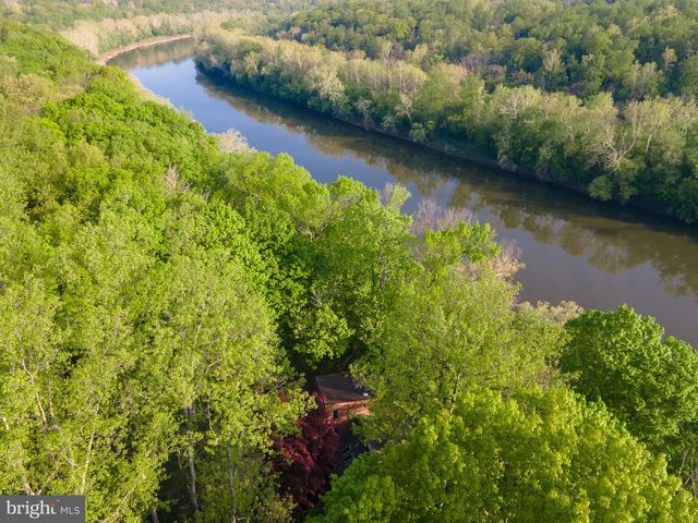 1223 STEAMBOAT RUN RD, Shepherdstown, WV 25443