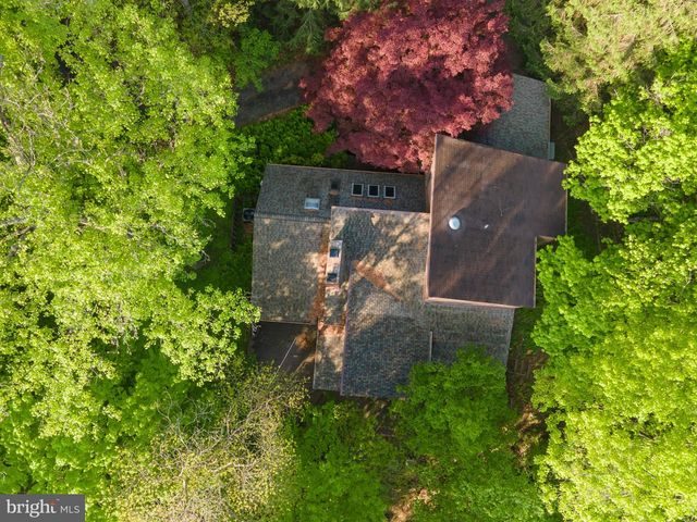 1223 STEAMBOAT RUN RD, Shepherdstown, WV 25443