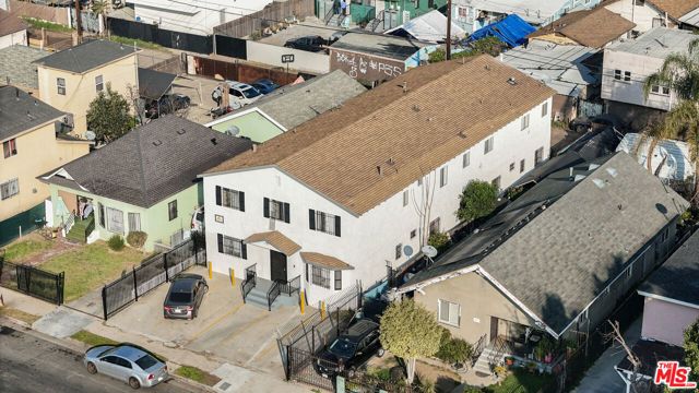 211 E 55th Street, Los Angeles, CA 90011
