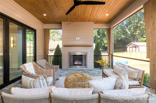 236 Wingrave Drive, Charlotte, NC 28270