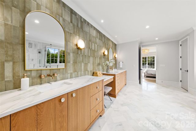 236 Wingrave Drive, Charlotte, NC 28270