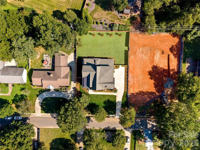 236 Wingrave Drive, Charlotte, NC 28270