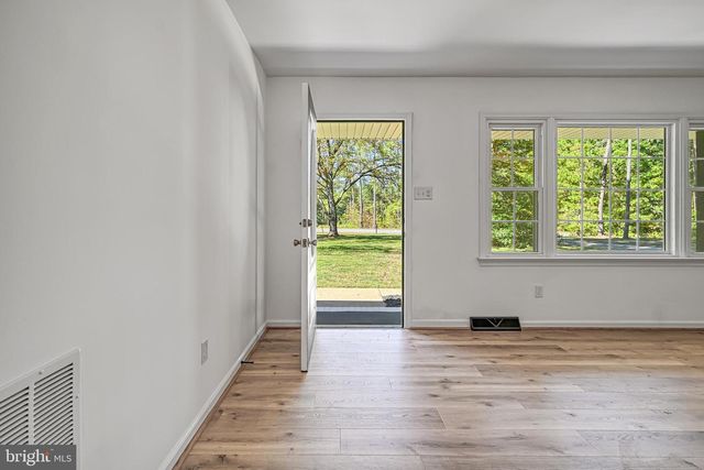 3040 ZACHARY TAYLOR HWY, Mineral, VA 23117