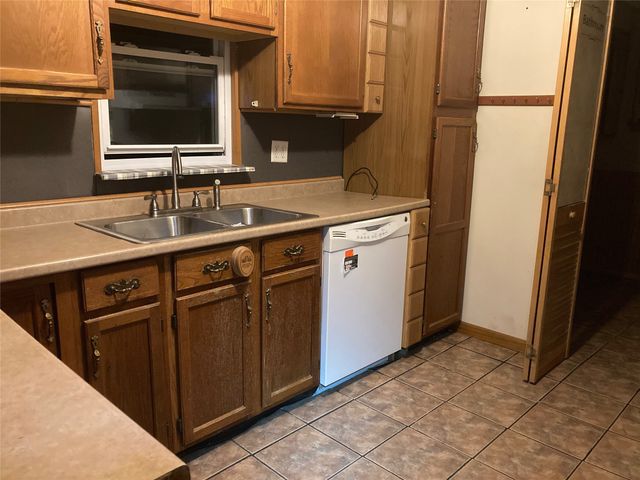 424 CLINTON Court, Meadville, PA 16335