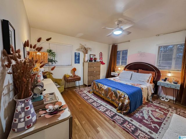 925 HICKORY CIRCLE, Birmingham, AL 35215