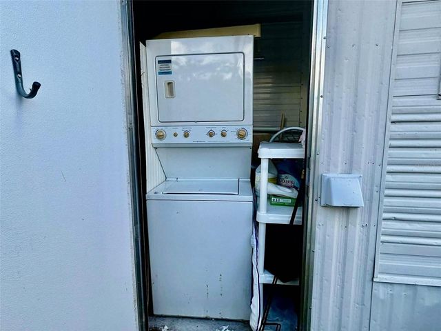 7041 FAIRVIEW VILLAGE CIRCLE, Winter Haven, FL 33881